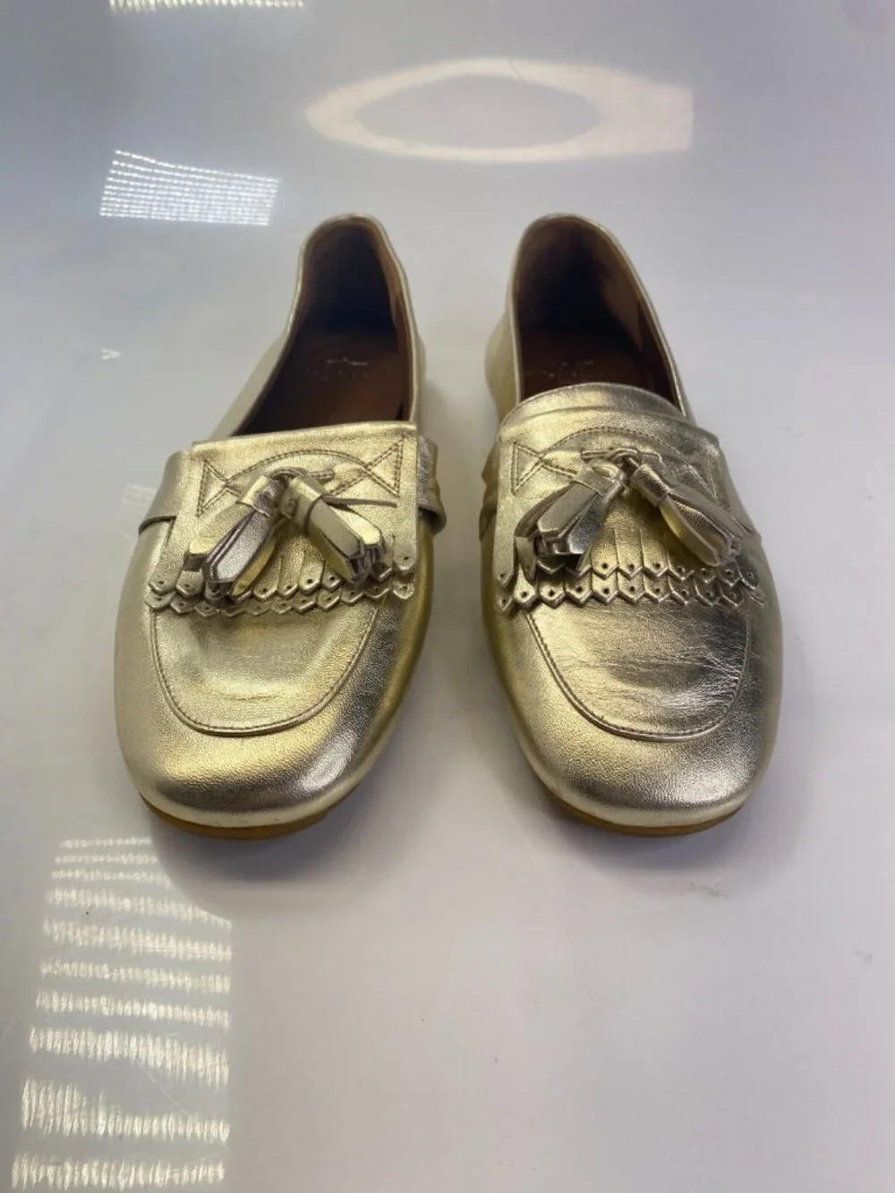Aquatalia Quinna Metallic Weatherproof Womens Golden Leather Loafer Flat Sz 8
